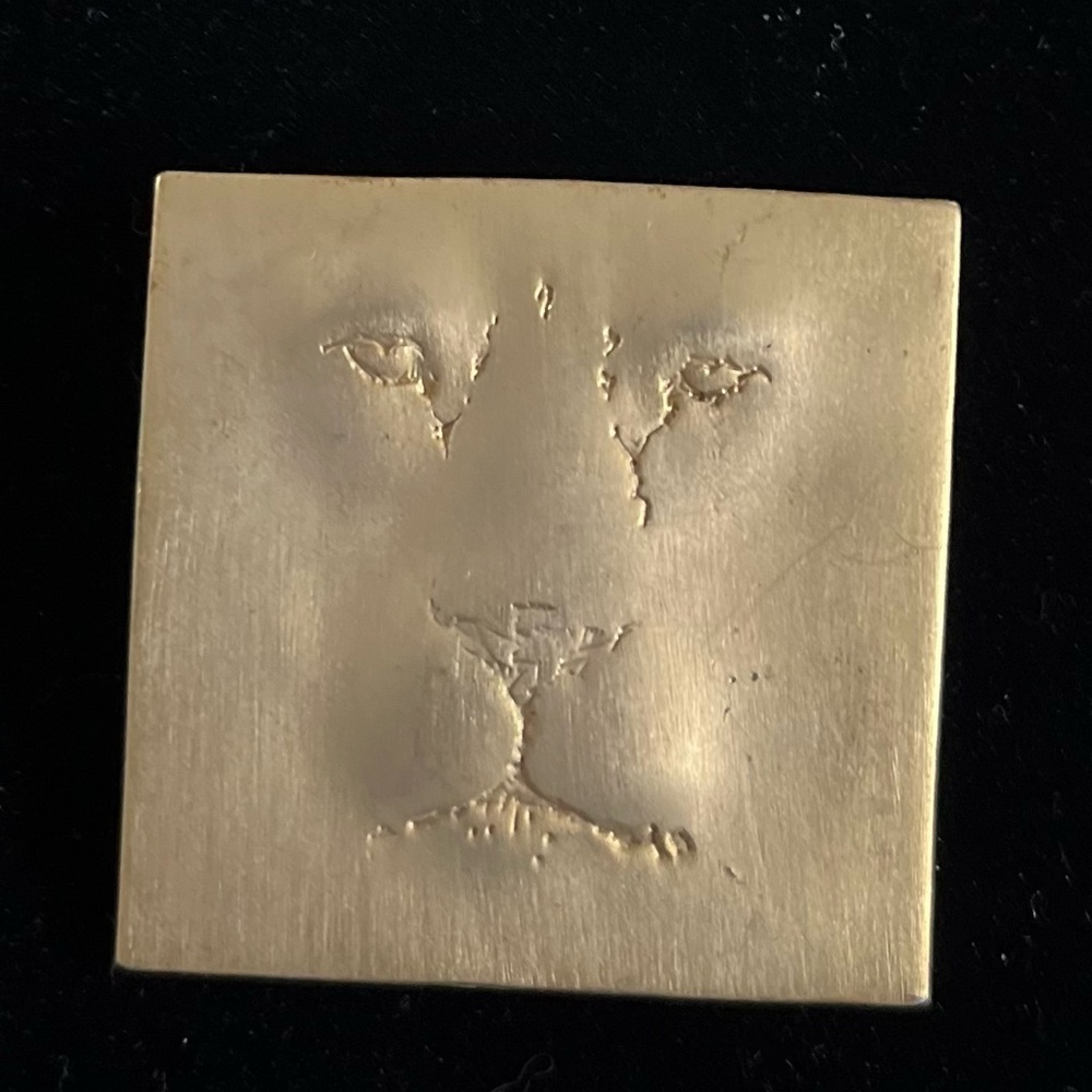 Vintage JJ Gold-Tone Lion Face Square Pin